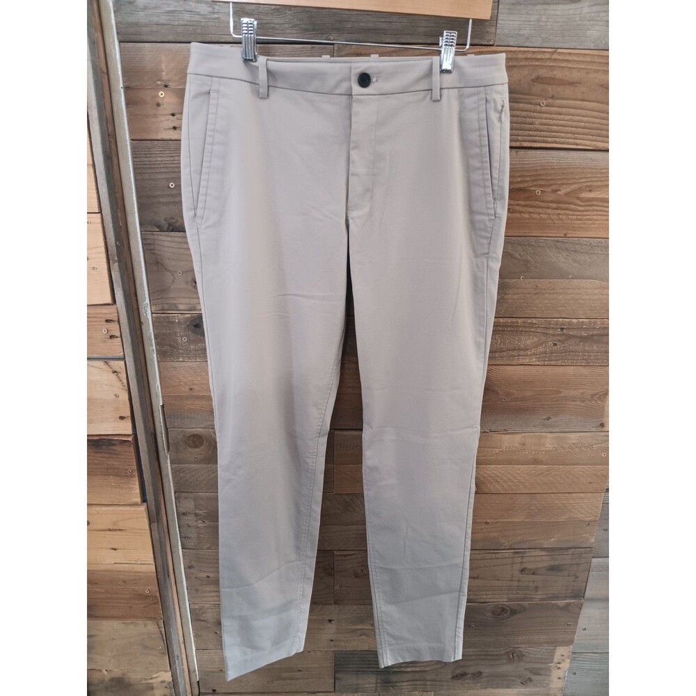 Kit and Ace Active Pants Men's Sz. 32 Multi-Pocket Stretch Comfort Versatile EUC